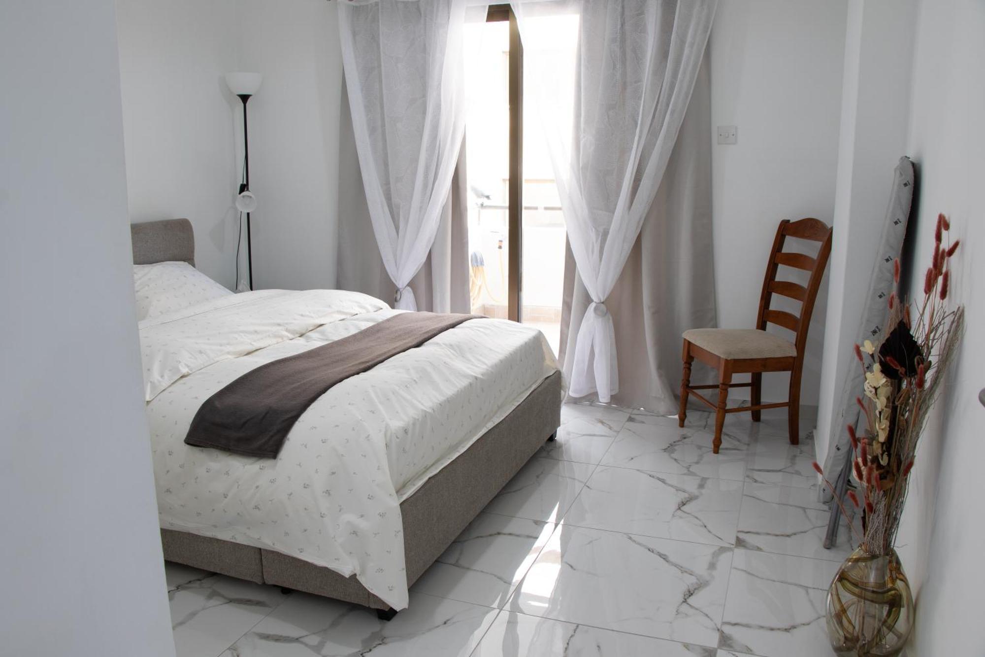 Apartment,Near The Beach Pinikoudes Larnaca Exterior photo